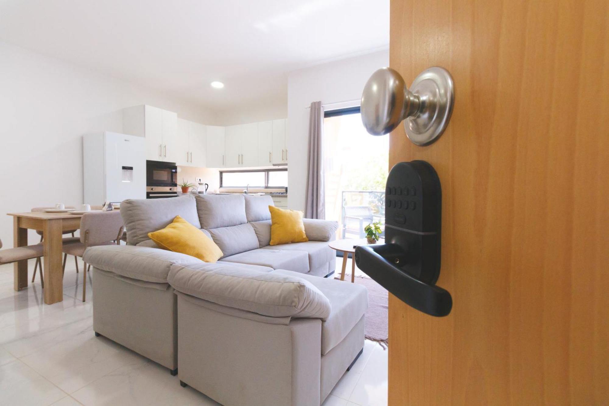 Brand New Spacious T3 Apartment In Santa Maria Eksteriør billede